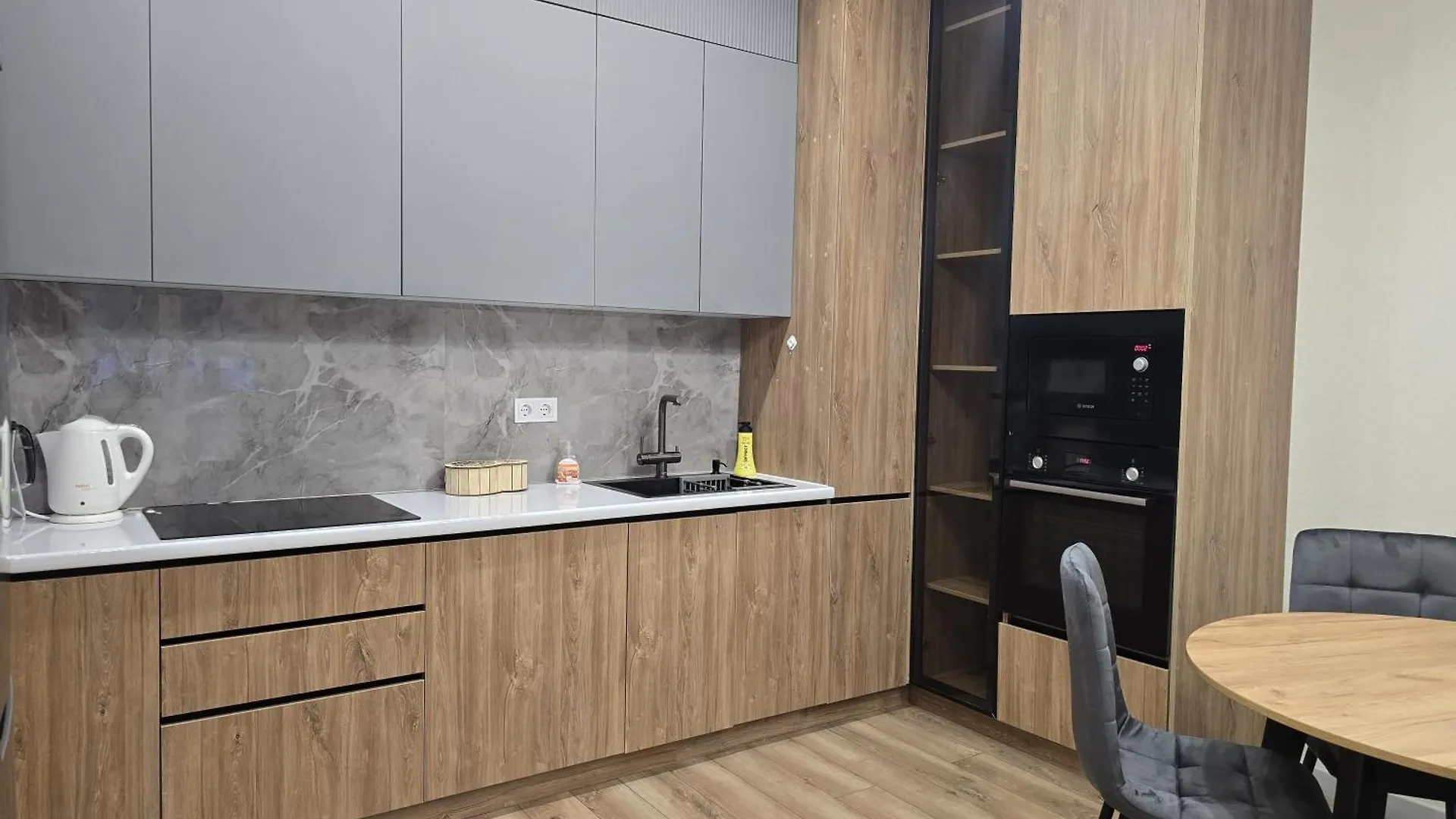 Apartment Grand Turan Comfort Residential Complex Nur-Sultan